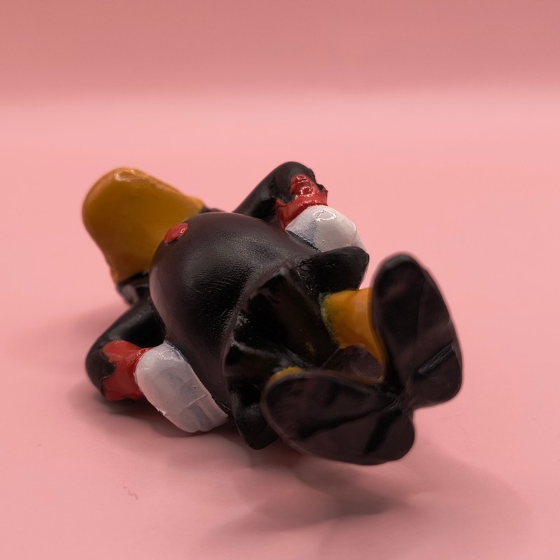 Hexia de Trick, Magica de Spell, Disney, Figur