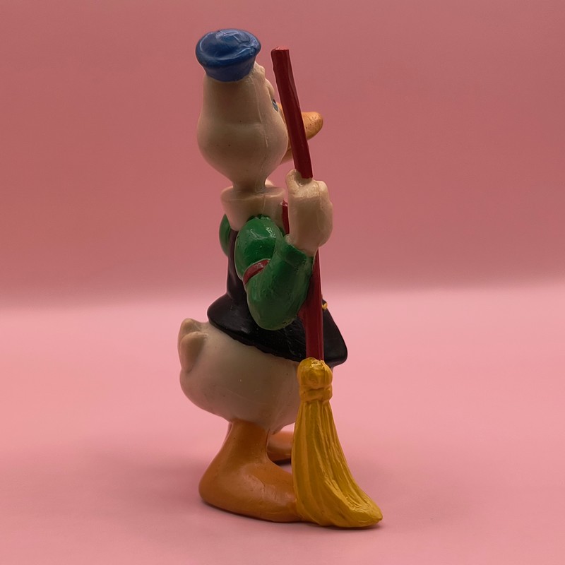 Fætter Guf, Walt Disney Productions, Bully, Bullyland, 1984, Figur