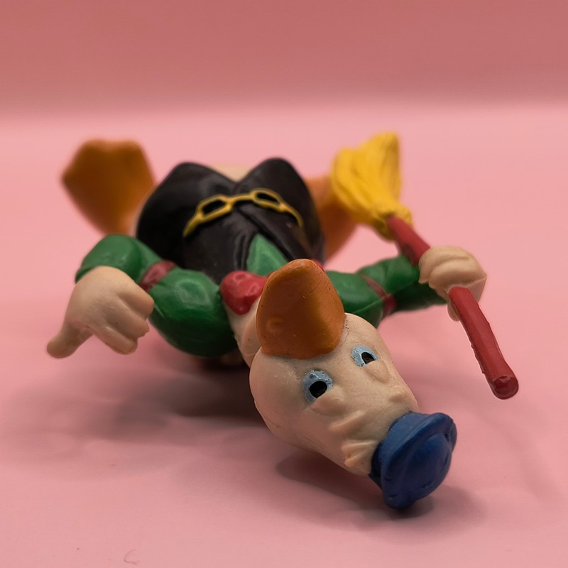 Fætter Guf, Walt Disney Productions, Bully, Bullyland, 1984, Figur